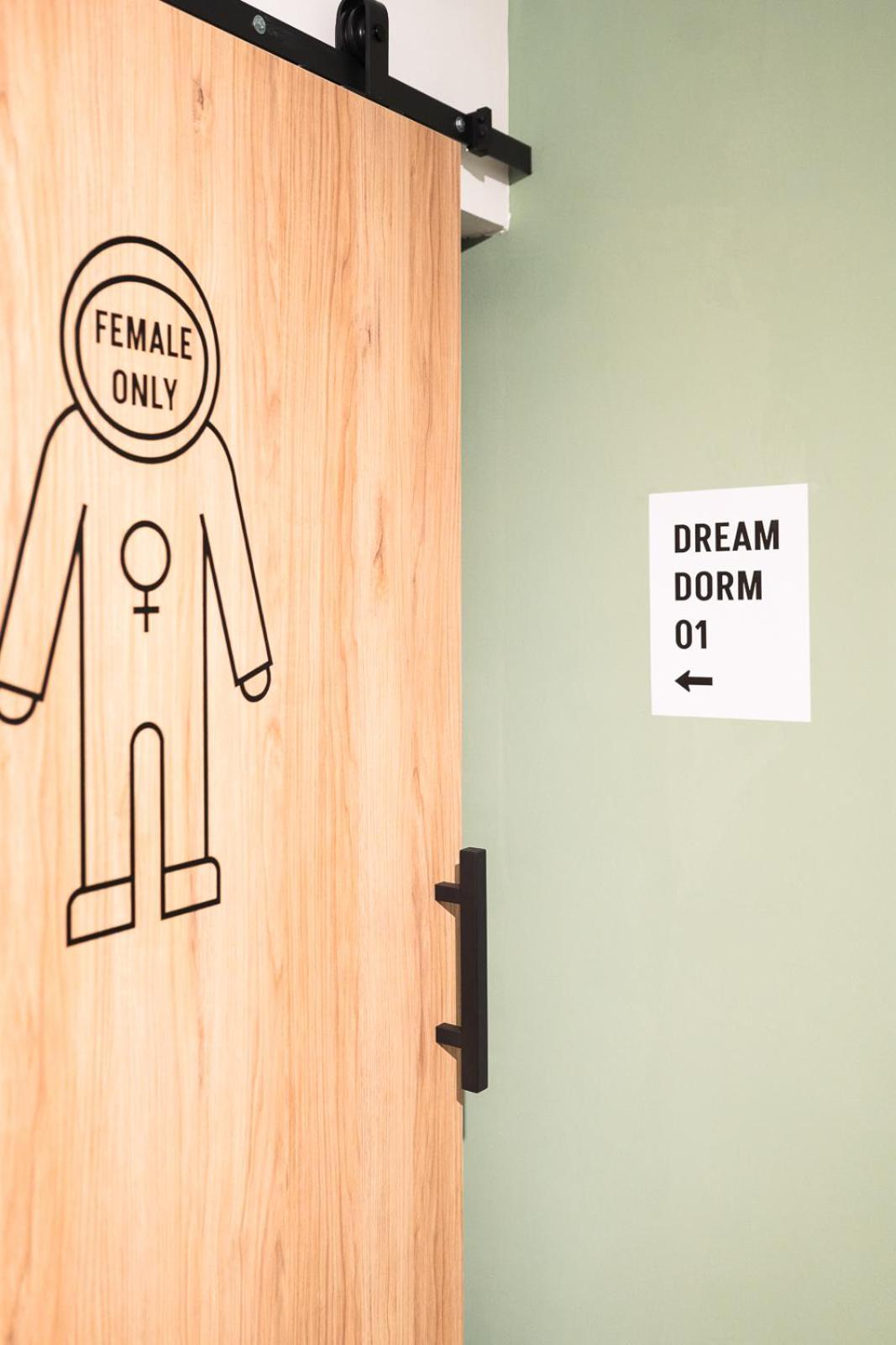 Dream Factory Melk - Green Hostel Exterior photo